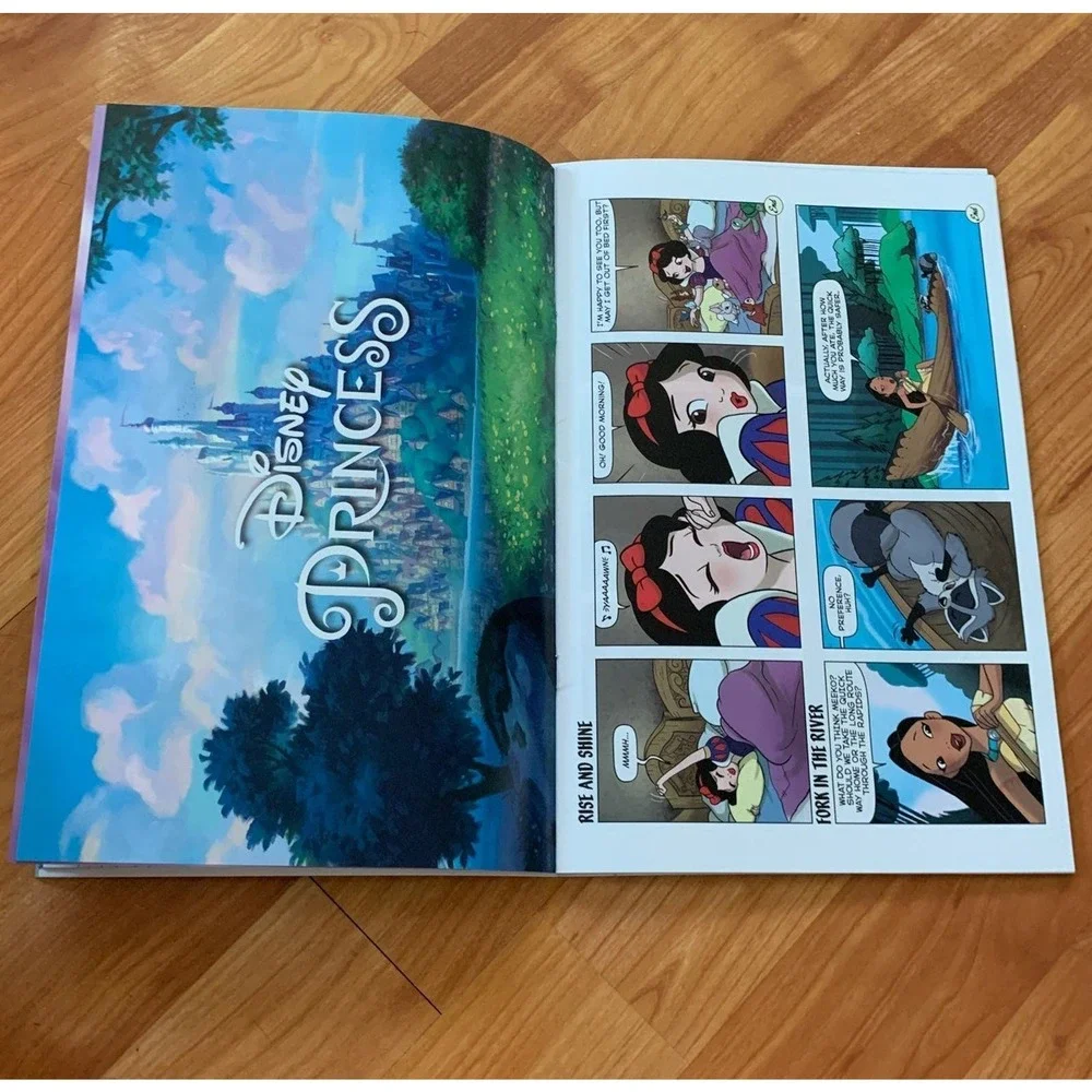 Bundle‎ of 4 Disney Comics